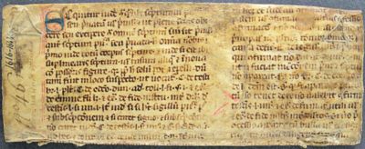 Archives départementales de la Haute-Loire. Registre paroissial de Solignac-sous-Roche, réemploi d'un parchemin (baptêmes, mariages, sépultures, 1616-1792, E-dépôt 5/1).