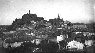 Archives départementales de la Haute-Loire. Fonds Borel du Bez (sous-série 47 Fi).