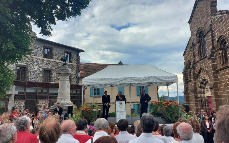 Visite de S.A.S. le Prince souverain Albert II de Monaco à Polignac (1er juin 2023)