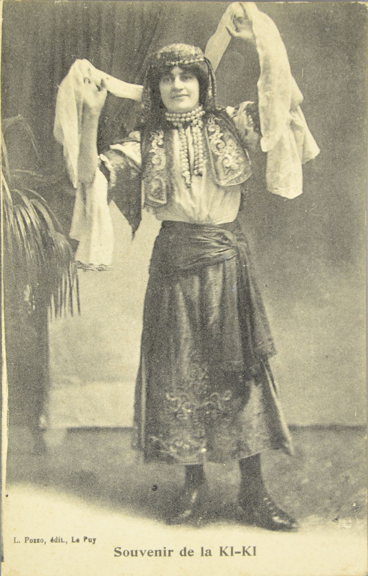 Identification d'une carte postale ancienne