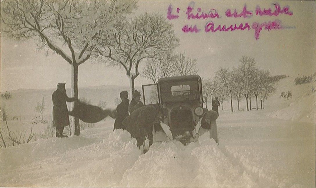 L'équipe des Archives de la Haute-Loire vous souhaite une excellente année 2026 !